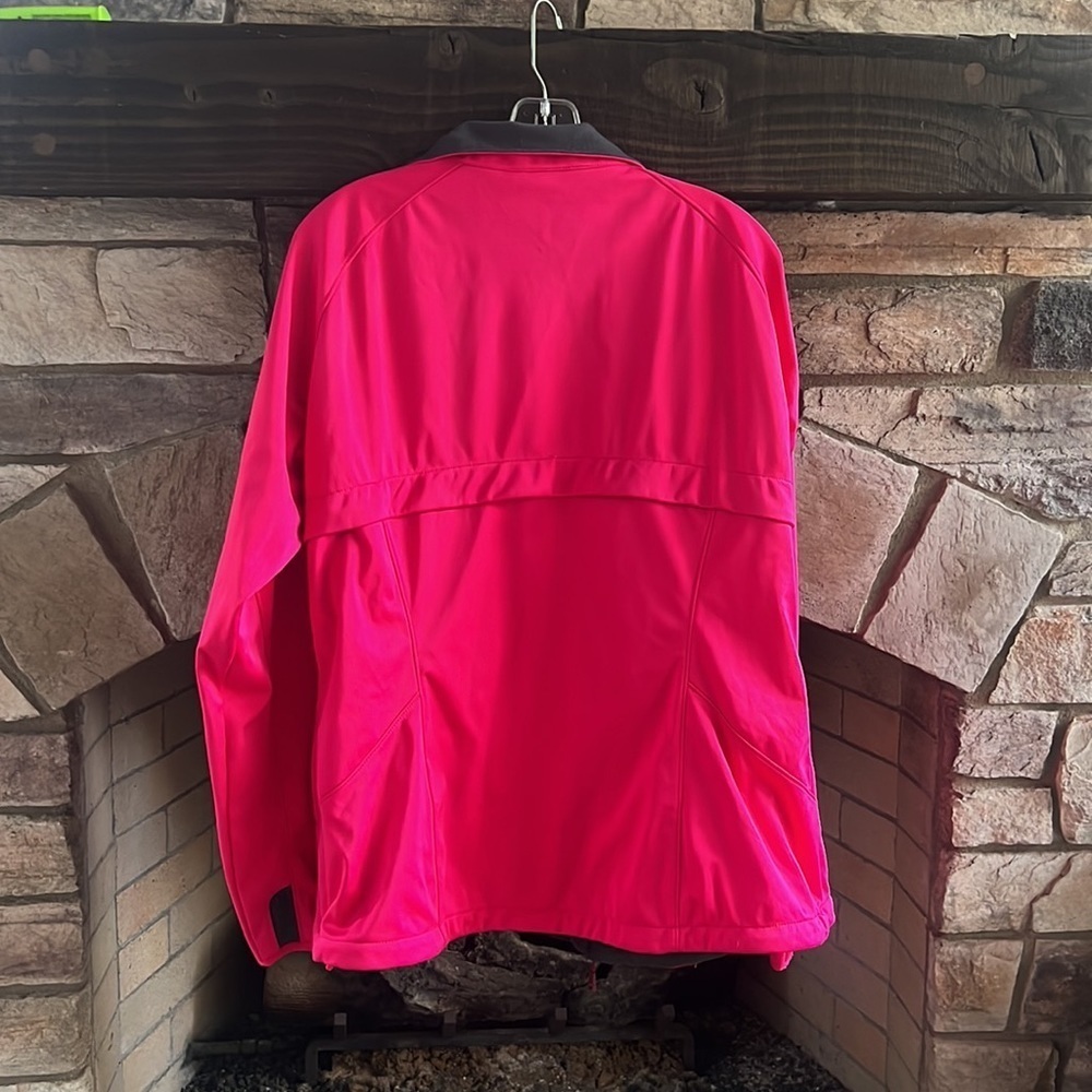 Mountain Hardware Bright Pink and Black Jacket XL - Picture 5 of 6